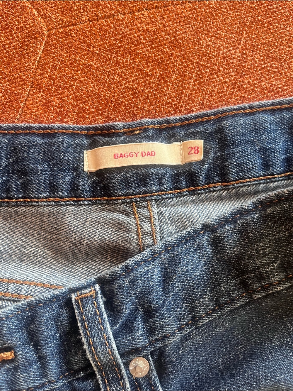 Levi's Baggy Dad Jeans - Picture 2 of 4